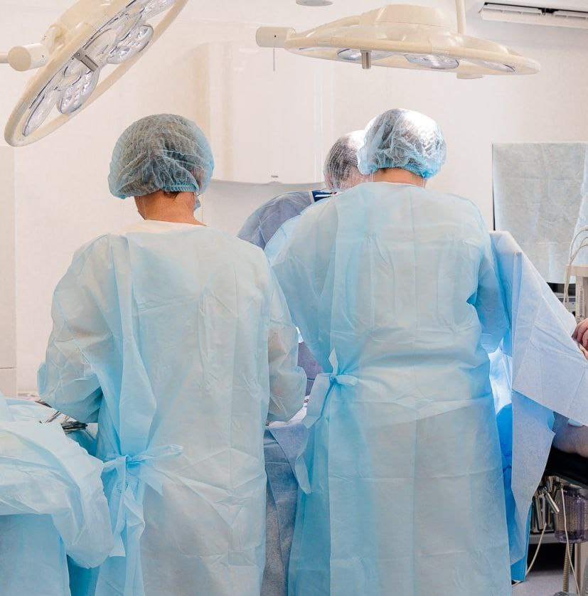 На днях в отделение хирургии Владивостокской клинической больницы № 4 был доставлен пациент с тупой травмой живота, полученной в результате ДТП. 