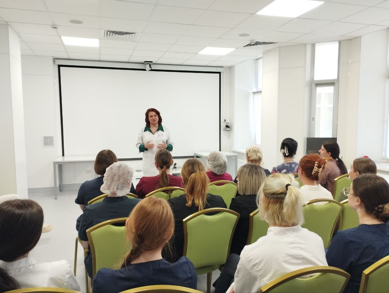 «Дальзаводская» больница уже на протяжении многих лет является базой для обучения молодых специалистов. 