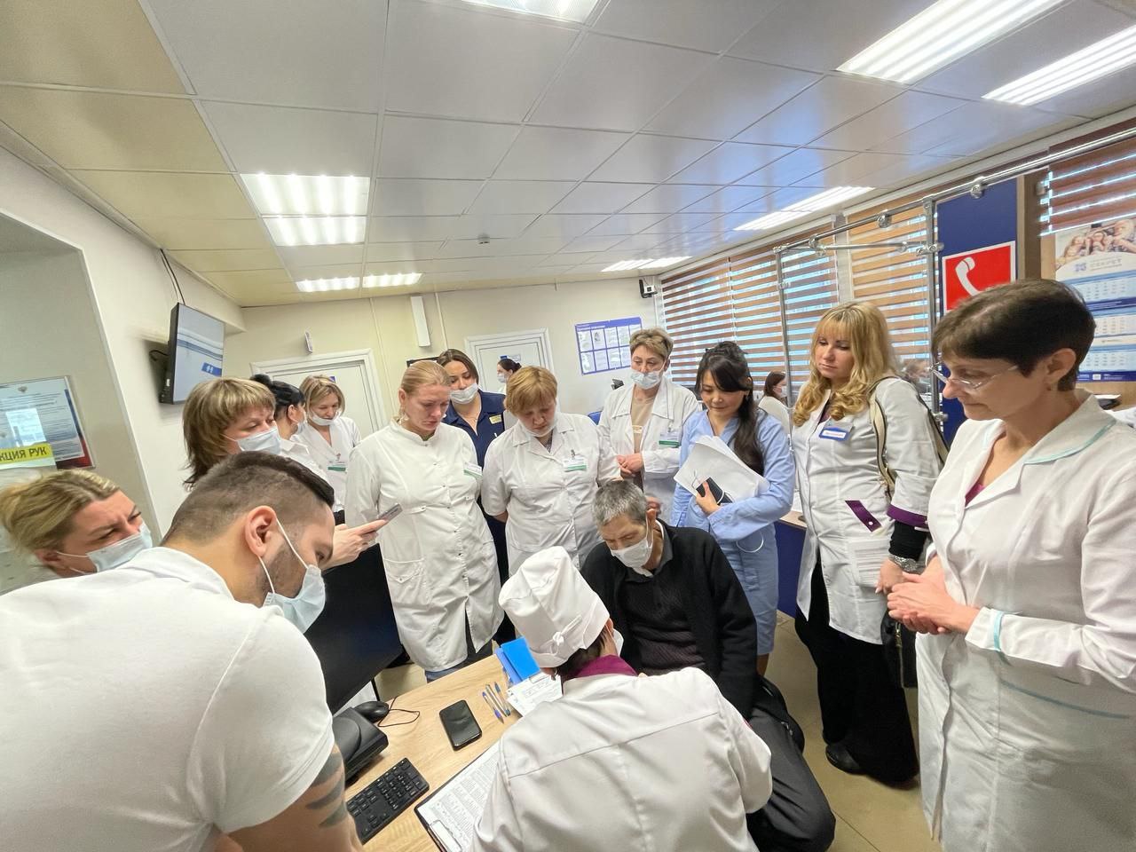 Делегация Владивостокской клинической больницы № 4 посетила Федеральный геронтологический центр в г. Москве с целью обучения комплексной гериатрической экспертизе пациентов старше 60 лет. 